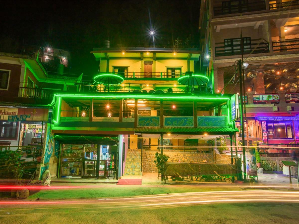 Hotel Fewa Corner & Restro Pokhara Zewnętrze zdjęcie